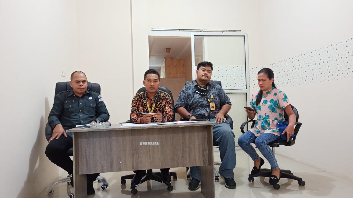 TIM HDI BAWASLU PROVINSI MALUKU ADAKAN SUPERVISI DI BAWASLU MALUKU TENGGARA