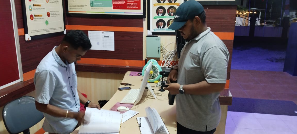 dokumentasi  pada saat mengantar Imbauan Ke  KPU Maluku Tenggara