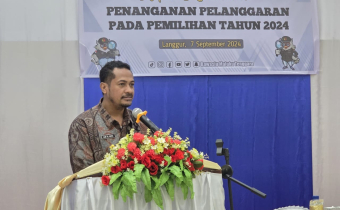 Anggota Bawaslu Kabupaten Maluku Tenggara, Alwi Al Hamid. (Sumber Foto: Humas Bawaslu Malra)